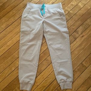Figs Boulder Zamora joggers XS petite